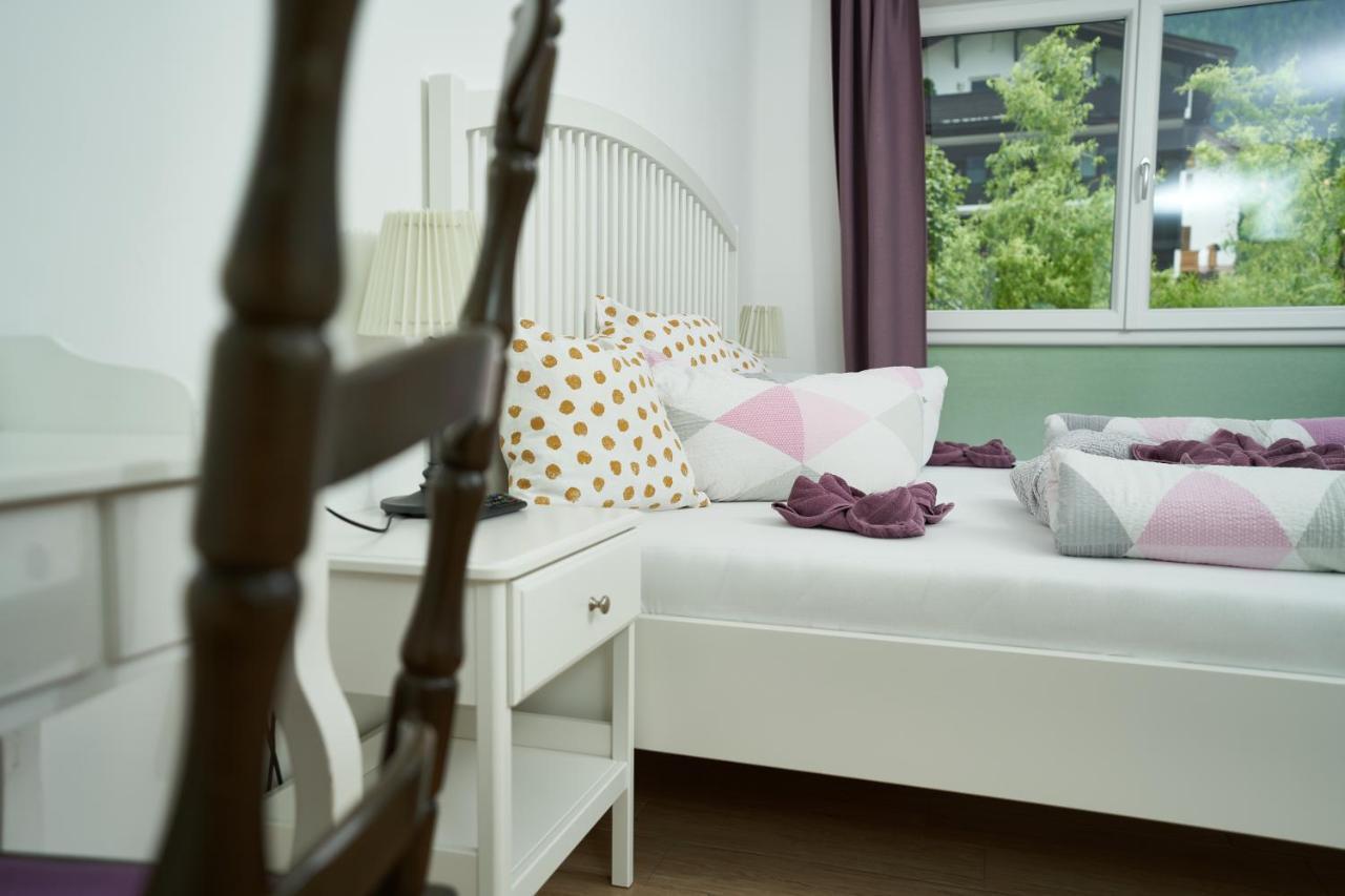 Freestyle Apartment Sautens Luaran gambar